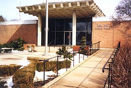 [photo, Town Hall, 39 Hickory Ave., Bel Air, Maryland]