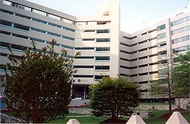 [photo, Garmatz Federal Courthouse, 101 West Lombard St., Baltimore, Maryland]